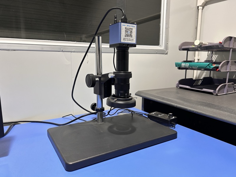 Digital Metallurgical Microscope